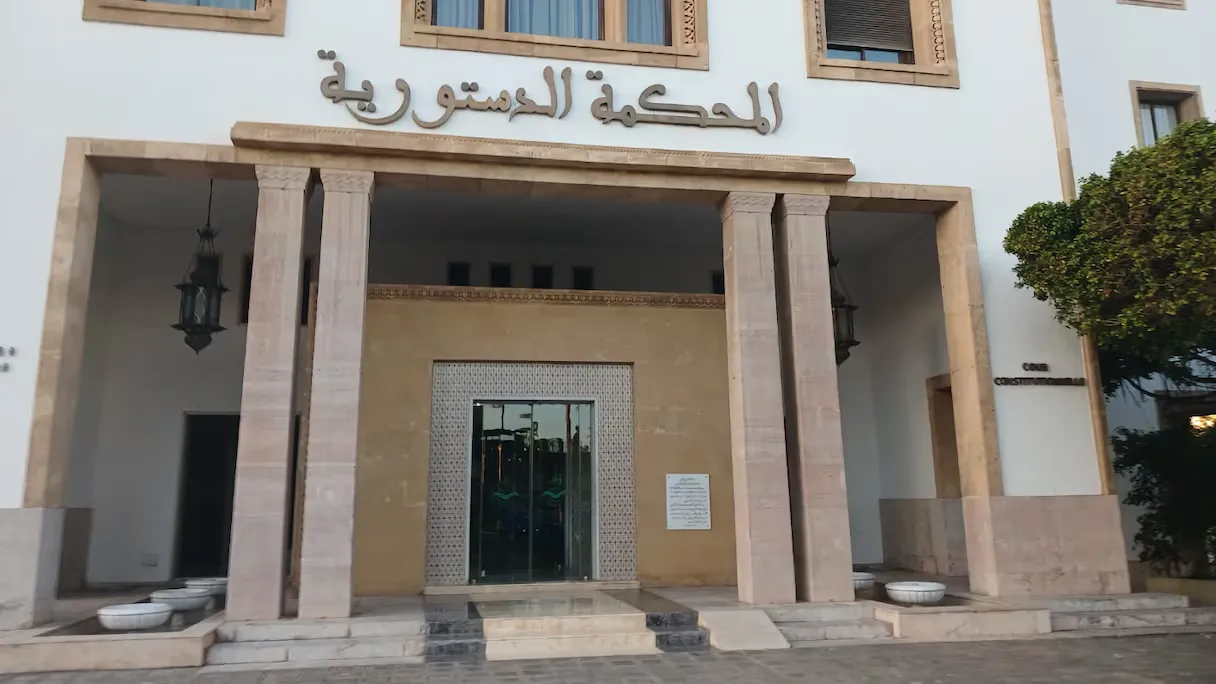 بعدما عاد إلى نقطة البداية دستوريا.. أي مسار ينتظر قانون المحاماة؟