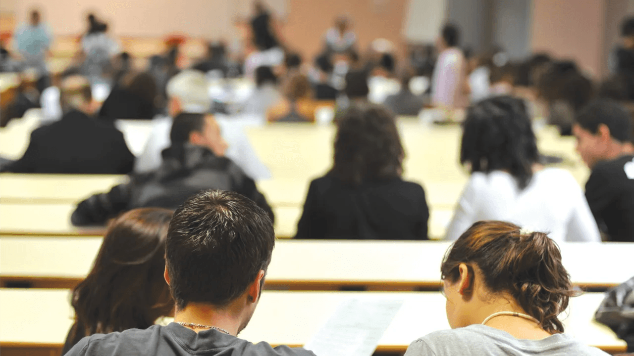 الزمن الميسر يعيد ترتيب العرض الجامعي لمضاعفة المقاعد بالجامعات المغربية