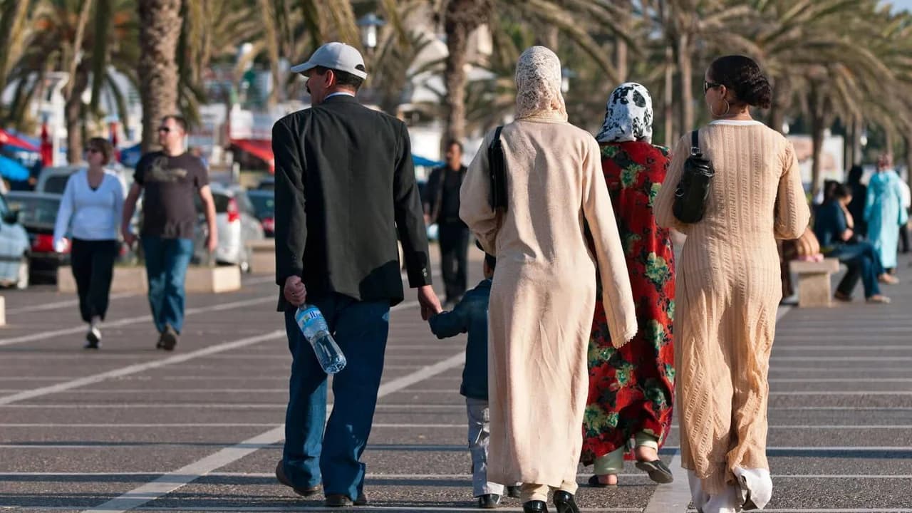 المرأة في برنامج “البام”.. كيف وزع التزاماته بين رفع الحيف والإنصاف والتمكين الاقتصادي؟
