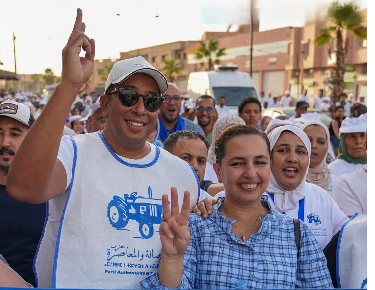 طارق حنيش يعود إلى دائرة المنارة ويفتتح حملته الانتخابية من العزوزية وسط حضور جماهيري