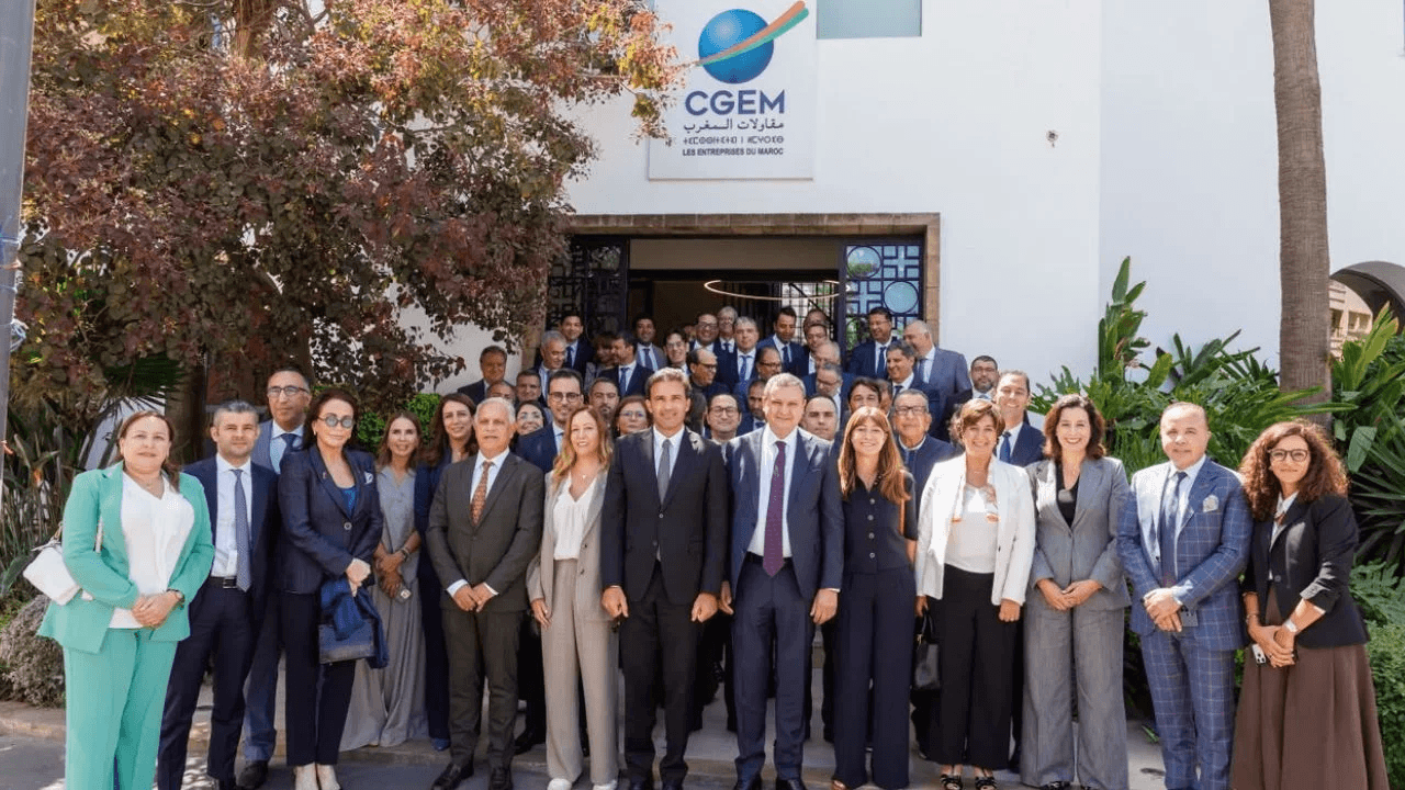 الباطرونا تراهن على الجهات لتحريك الاستثمار والنمو