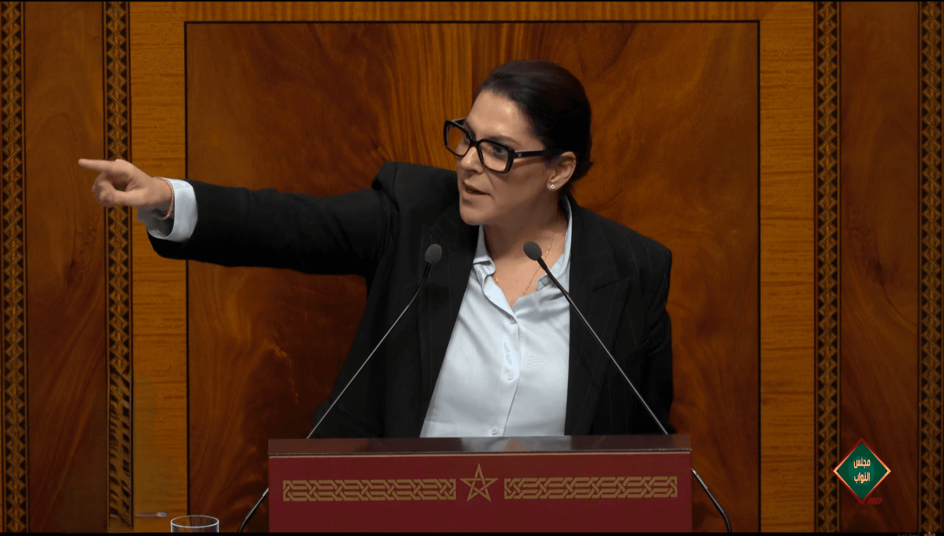 المنصوري ترد على اتهامات العدالة والتنمية: تشككون في الانتخابات حين لا تتصدرونها وفي حزبكم من اتهم ببيع المخدرات وتوزيع المال الانتخابي