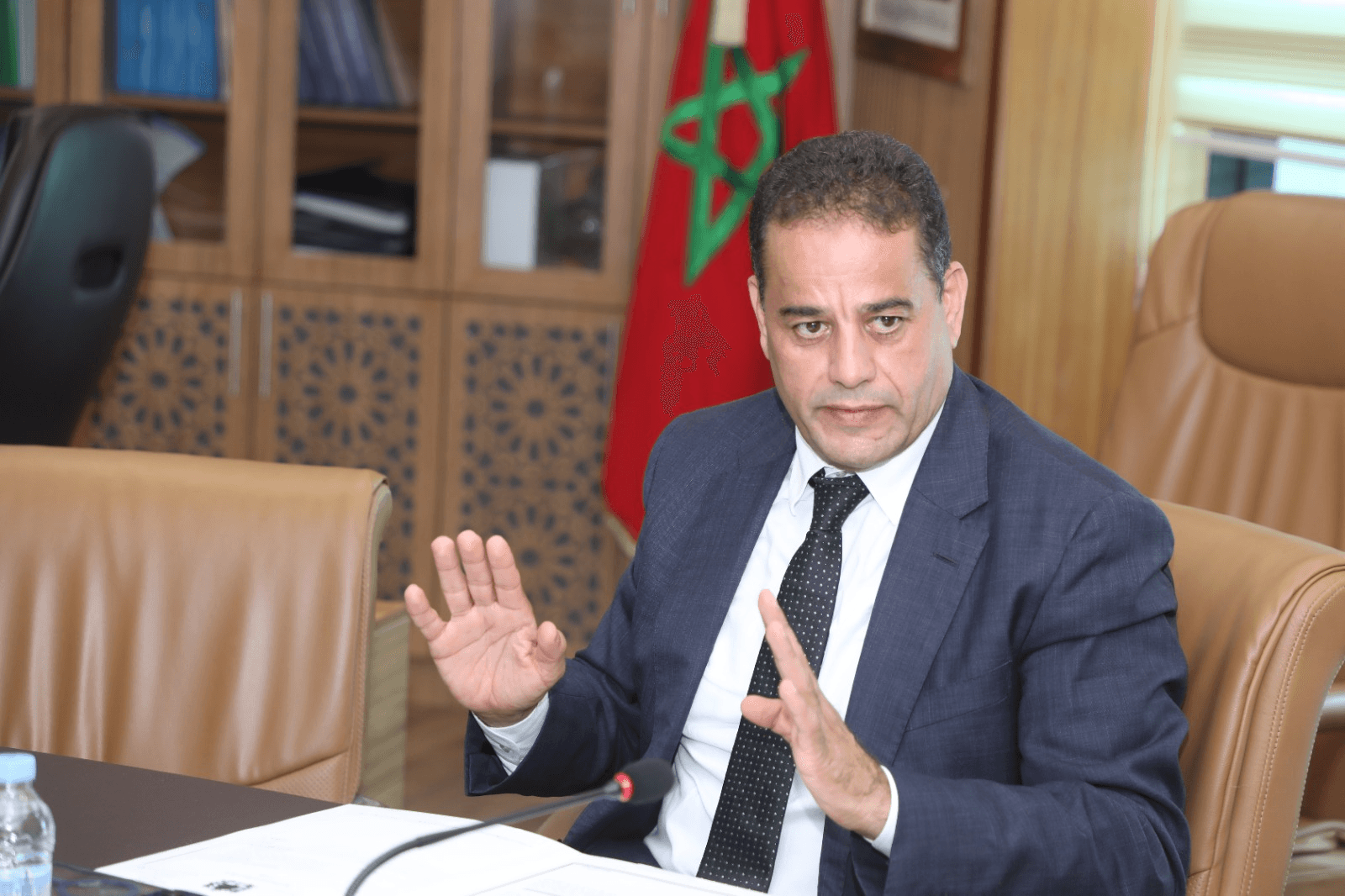 رئيس فريق “البام” بالمستشارين: الدعوة لإسقاط الحكومة شعبوية وسترون المرأة المغرب “علاش قادة”