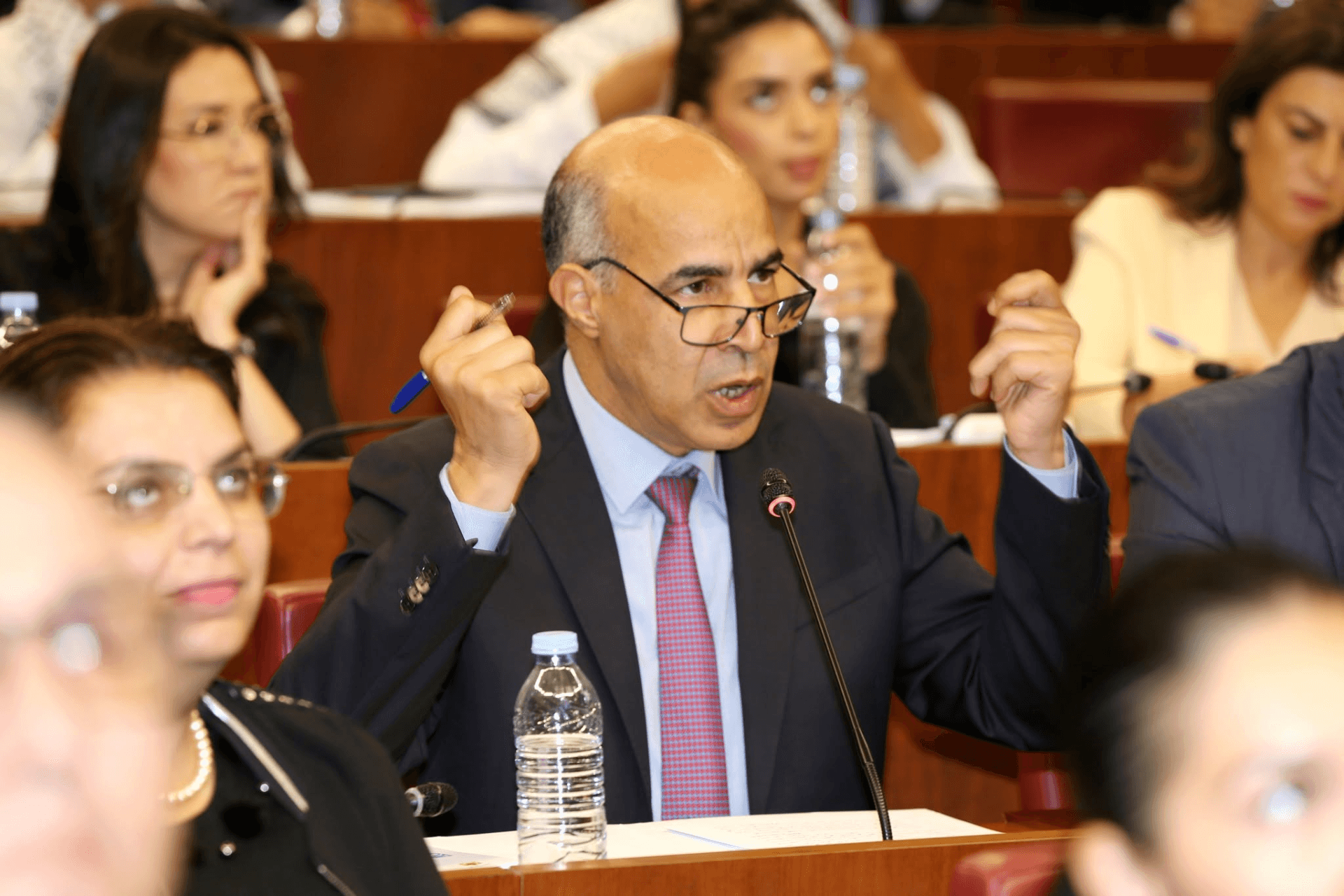 صابري يدعو إلى تقوية تفتيش الشغل ويقترح فرض “الإبراء الاجتماعي” على المقاولات لحماية حقوق الأجراء