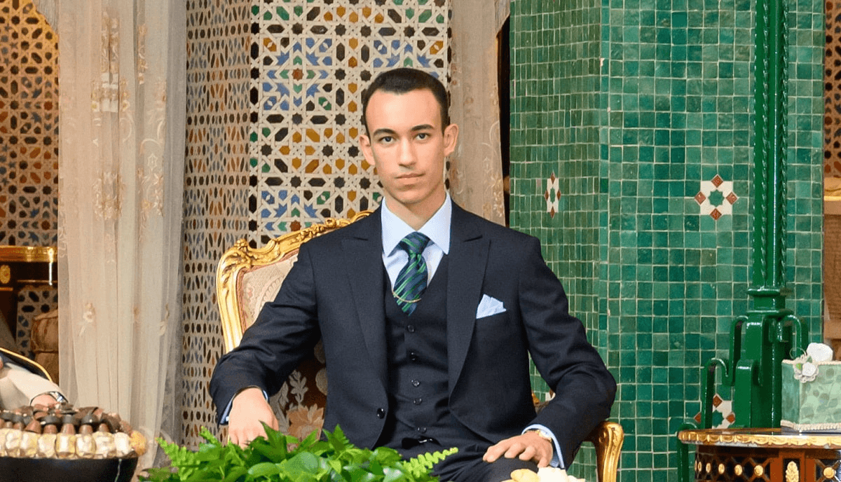 ولي العهد يعطي انطلاقة أول محطة للحاويات بميناء الناظور غرب المتوسط