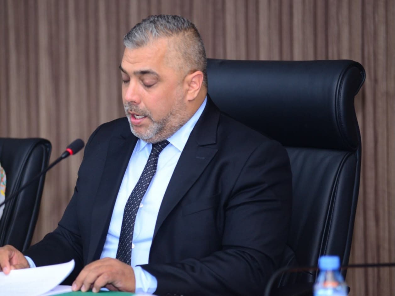 ذكره الأحرار بالاسم فردّ بفتح الدفاتر.. عثمان بادل: غادرت حزبا يدبَّر من فوق واخترت “البام” منذ سنتين