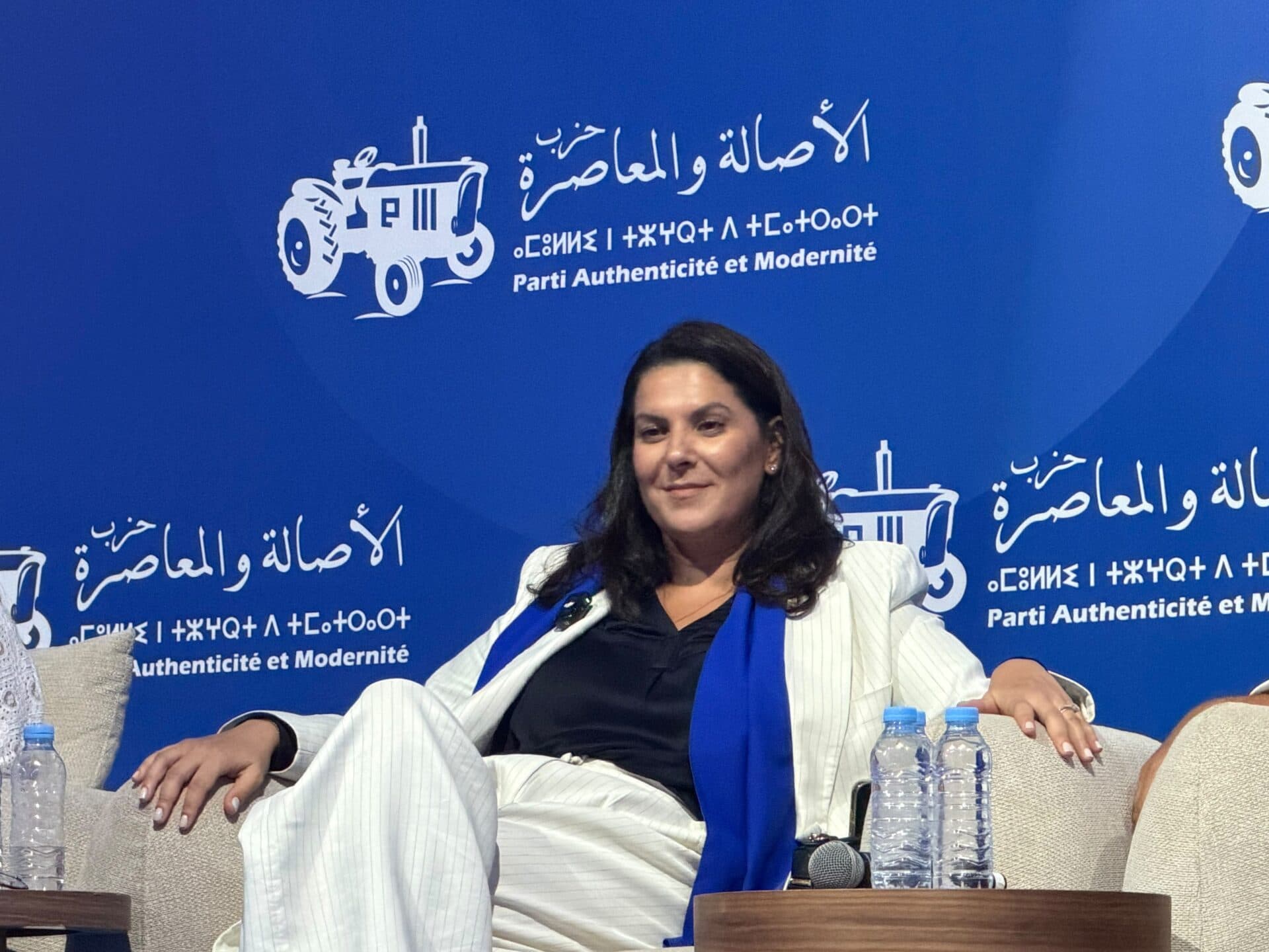 من “زمن المغرب الصاعد” إلى “تغيير المسار”.. AM+MEDIA تكشف وصفة البام الجاهزة لتنزيل التوجيهات الملكية بشأن اللاتمركز وتحرير القرار الترابي
