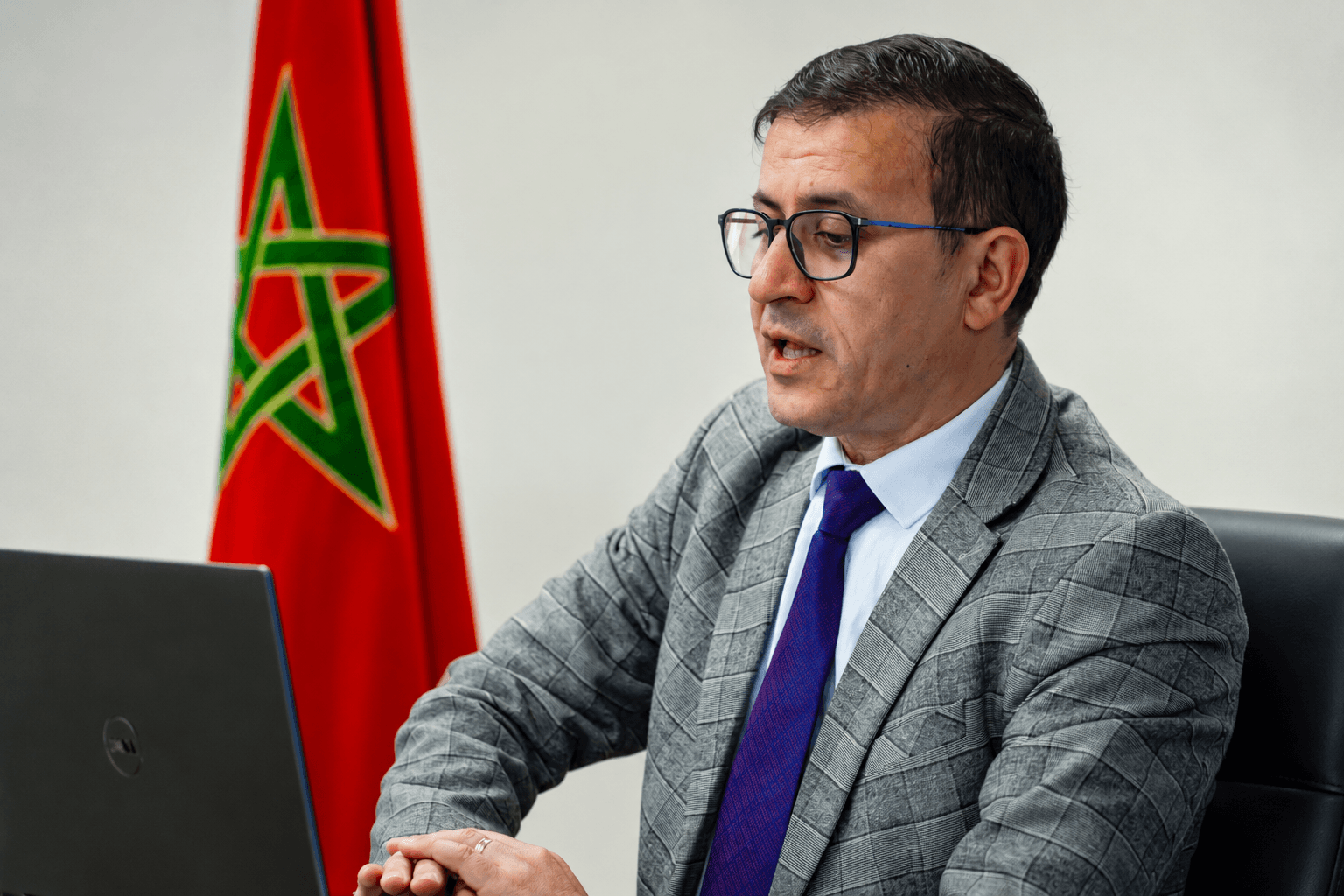 الهزيتي: الحكومة المقبلة قادرة على تنزيل اللاتمركز شرط معالجة الأسباب البنيوية للتعثر